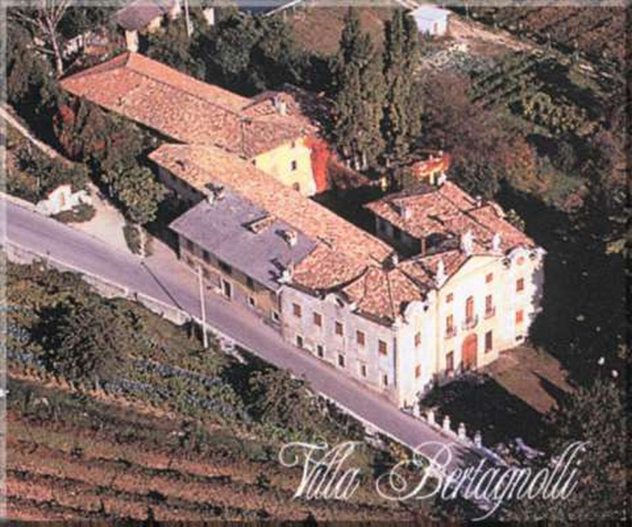 Villa Bertagnolli - Locanda Del Bel Sorriso Trento Kültér fotó